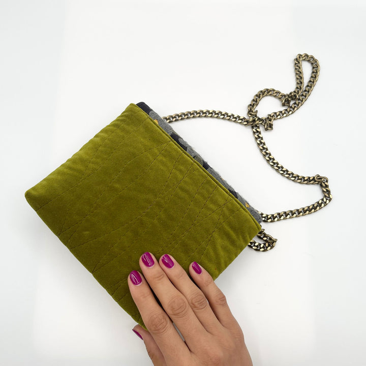 clutch small (soor)