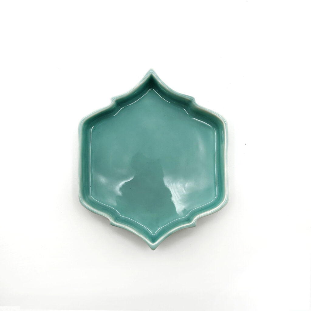 plate 17cm (ava)