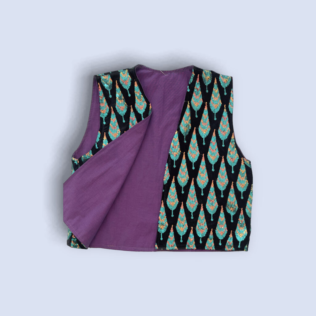 vest sarv