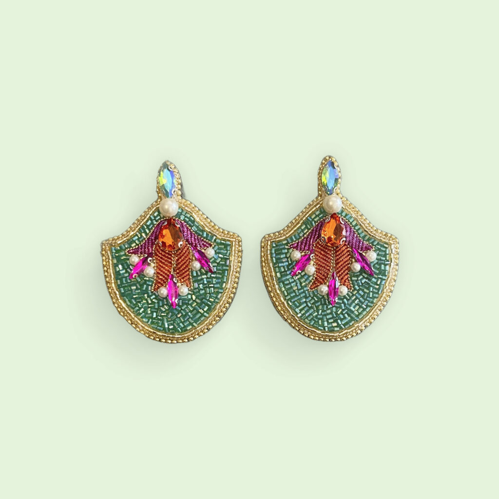 earring (kaj)