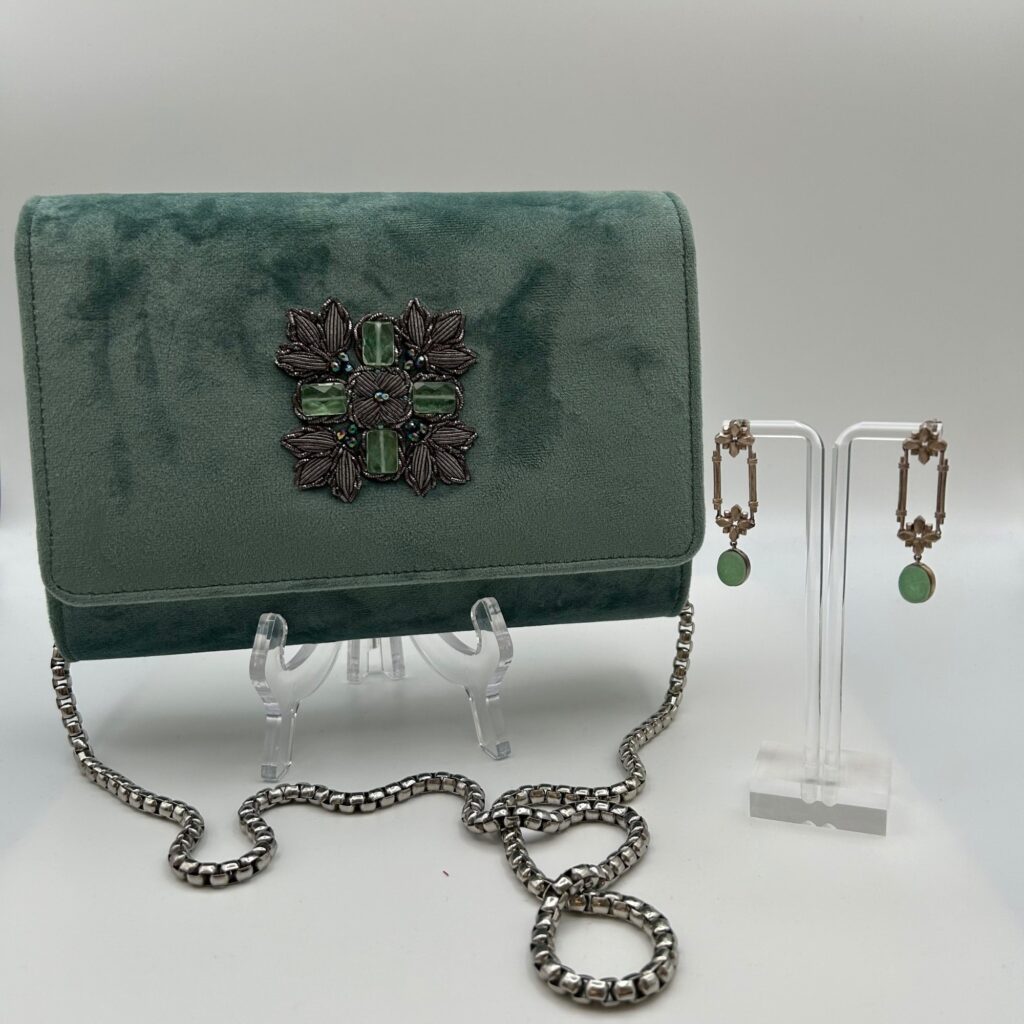 clutch classic green