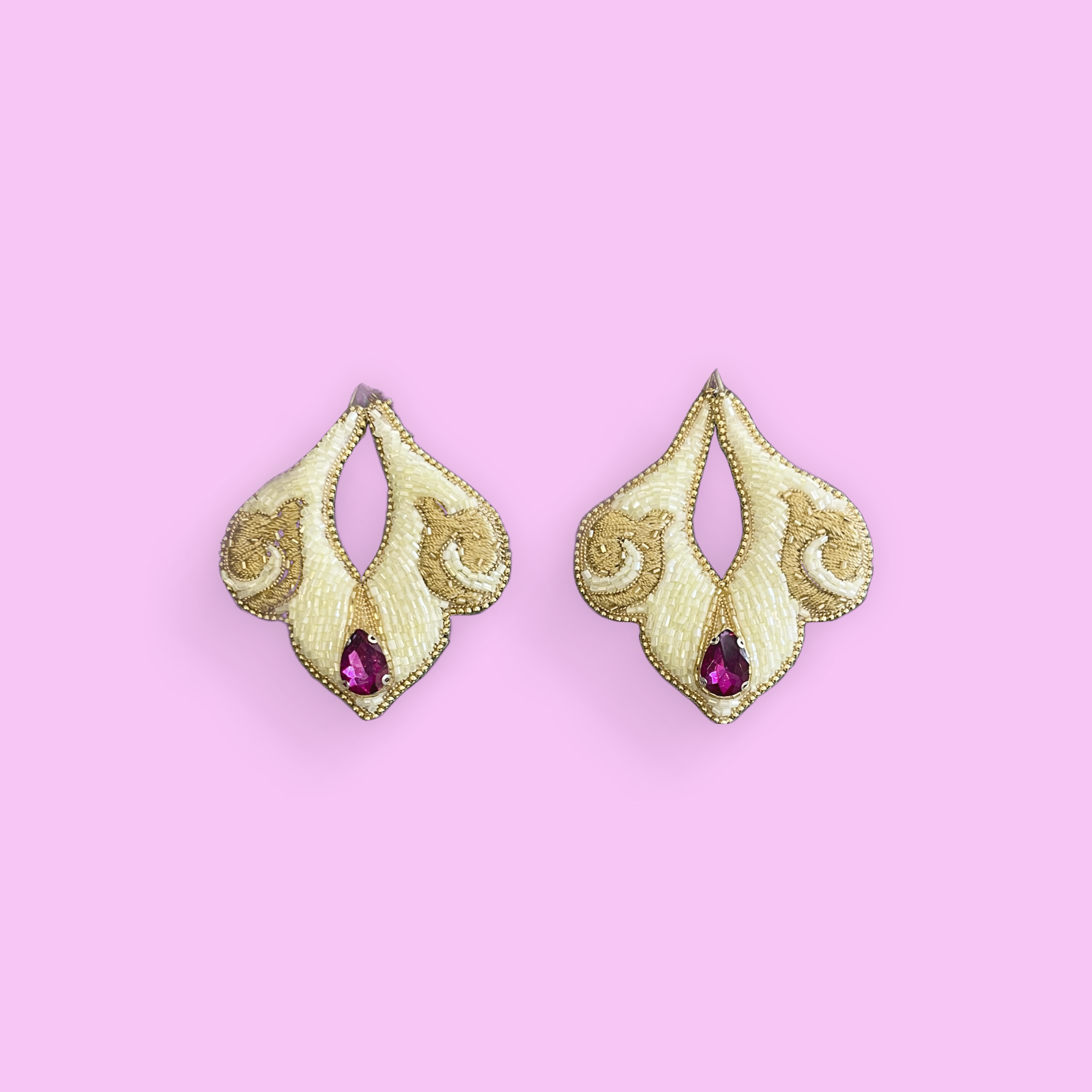 earring (liliyom)